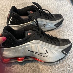 mens Nike shox